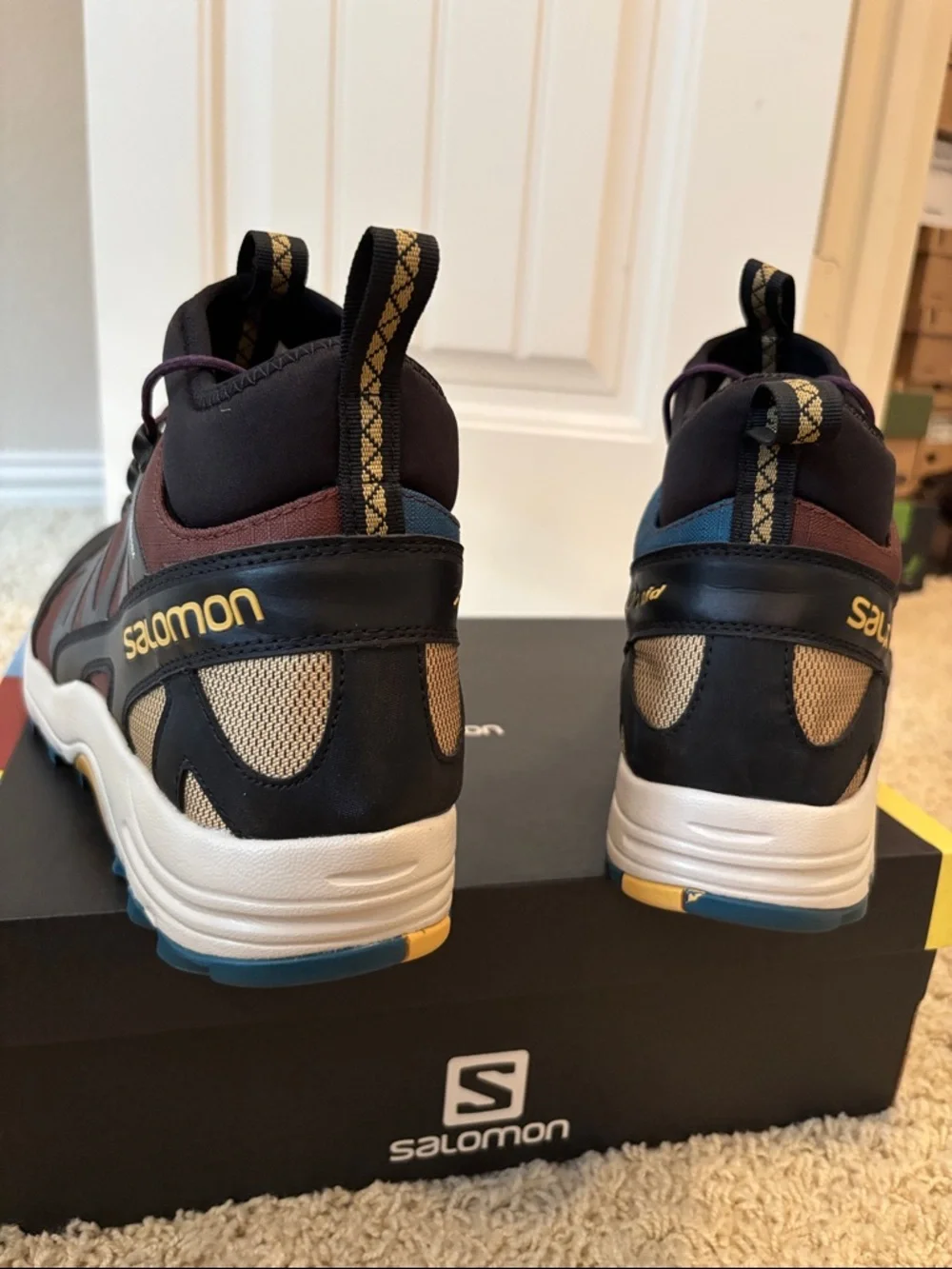 Salomon XA PRO 1 Mid GTX hiking boots